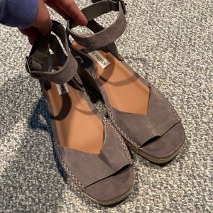 Steve Madden sandals
